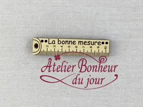 フランス製 木製ボタン 定規 La bonne mesure|Atelier Bonheur du Jour