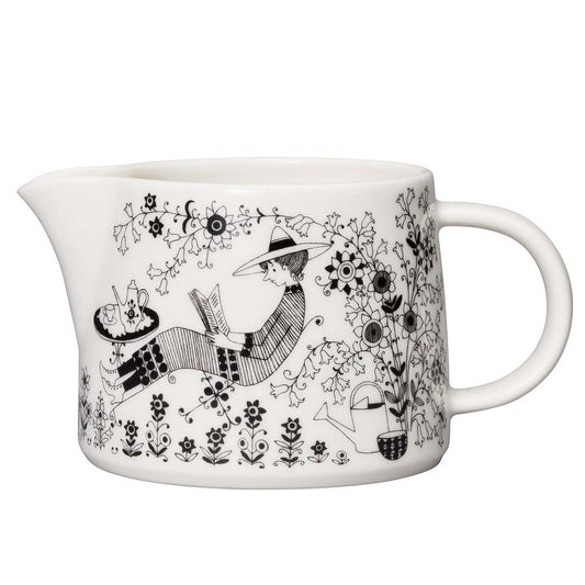 EMILIA ピッチャー