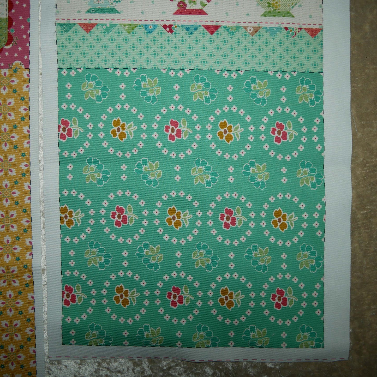 4月【SLOW STITCH  SET】Lori Holt / Zippy Bags 4 プロジェクト・バッグセットD