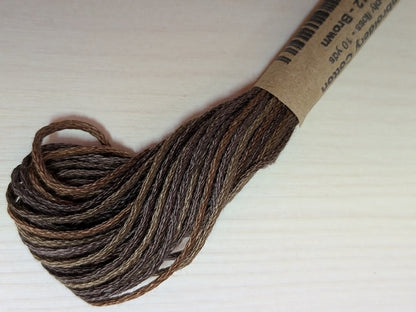 Valdani 段染め6本撚りコットン刺しゅう糸 10yd｜P12 Brown | ブラウン
