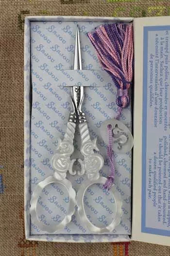 Sajou embroidery scissors- mother of pearl S model