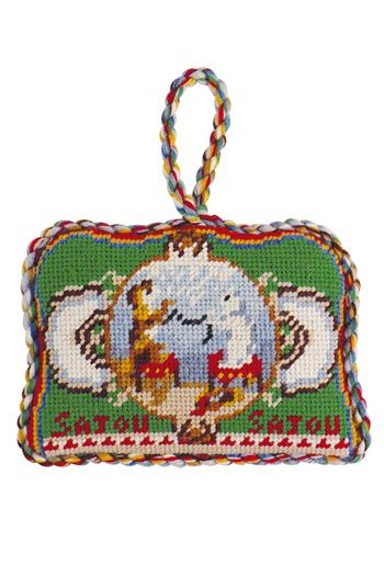 Sajou-needlepoint-puffies-kit-bag-cat-and-dog-winding-wool ニードルポイント・オーナメント・キット　毛糸を紡ぐ猫と犬