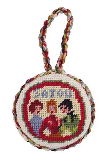 Sajou needlepoint-puffies-kit ニードルポイント・オーナメント・キット　ソーイングクラブ