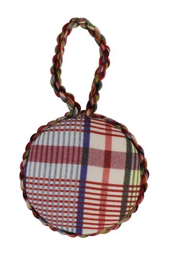 Sajou needlepoint-puffies-kit ニードルポイント・オーナメント・キット　ソーイングクラブ